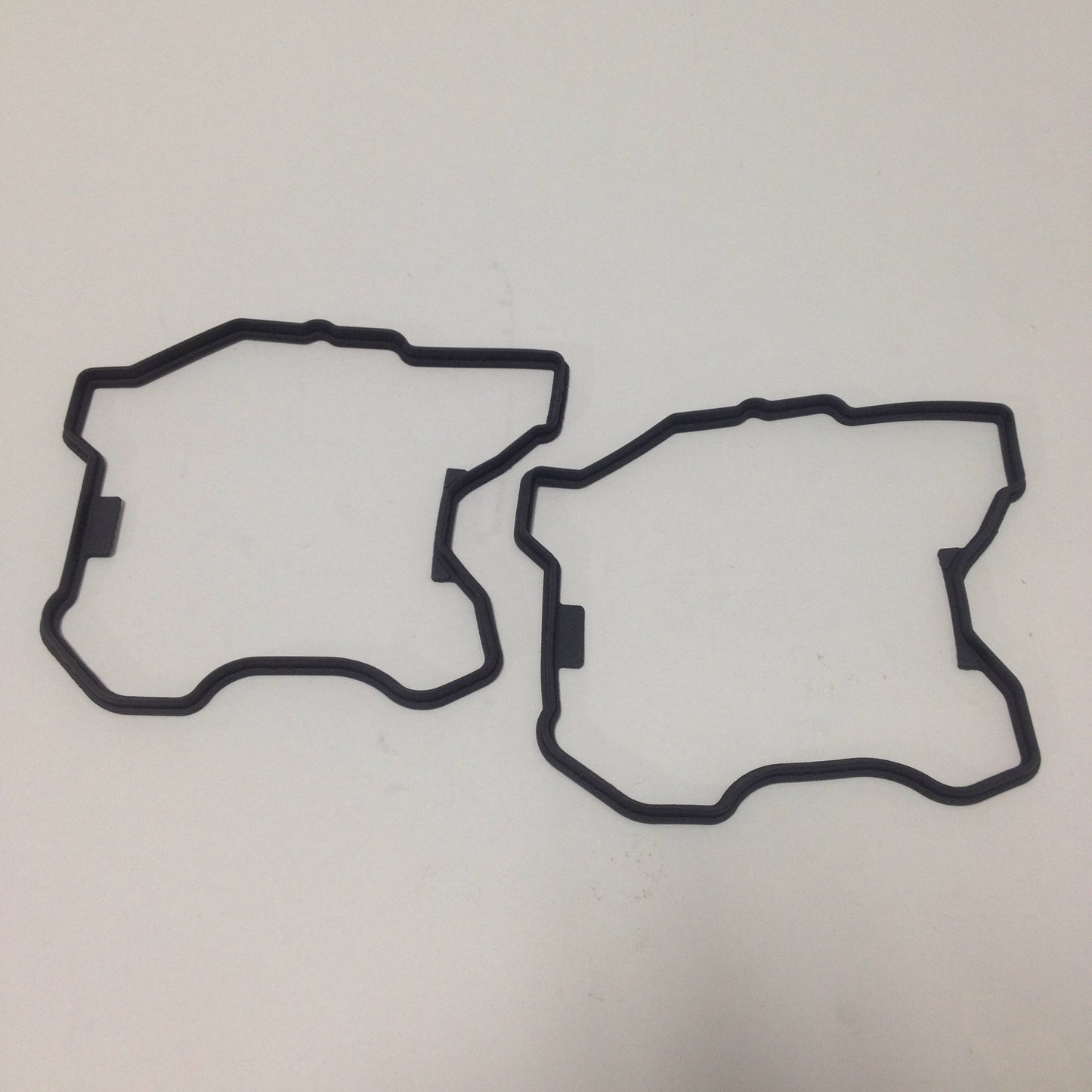 VALVE COVER GASKET, OUTER (R0002.1B6 Rev A)