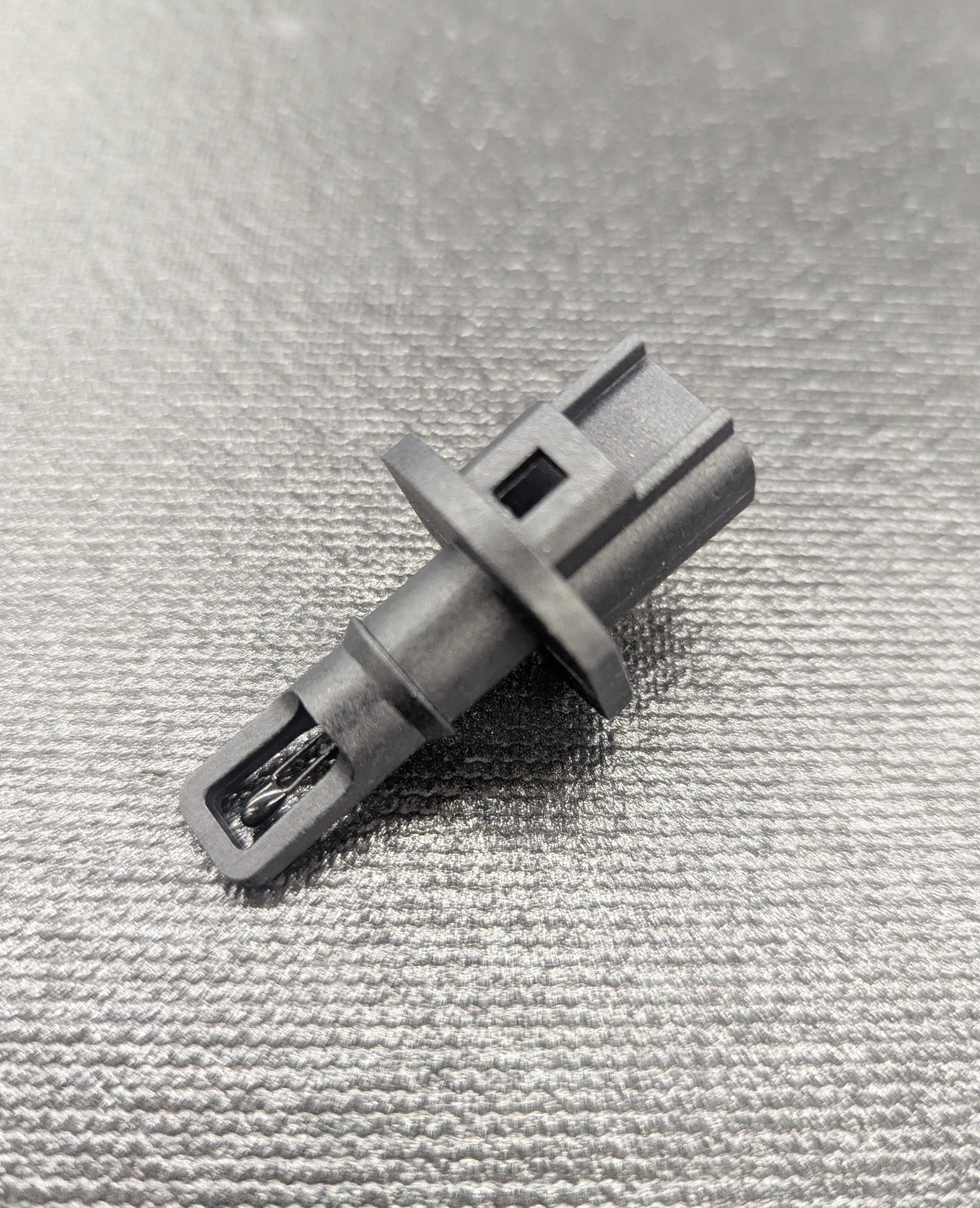 INTAKE AIR TEMPERATURE SENSOR (Y0606.1B7A Rev A)
