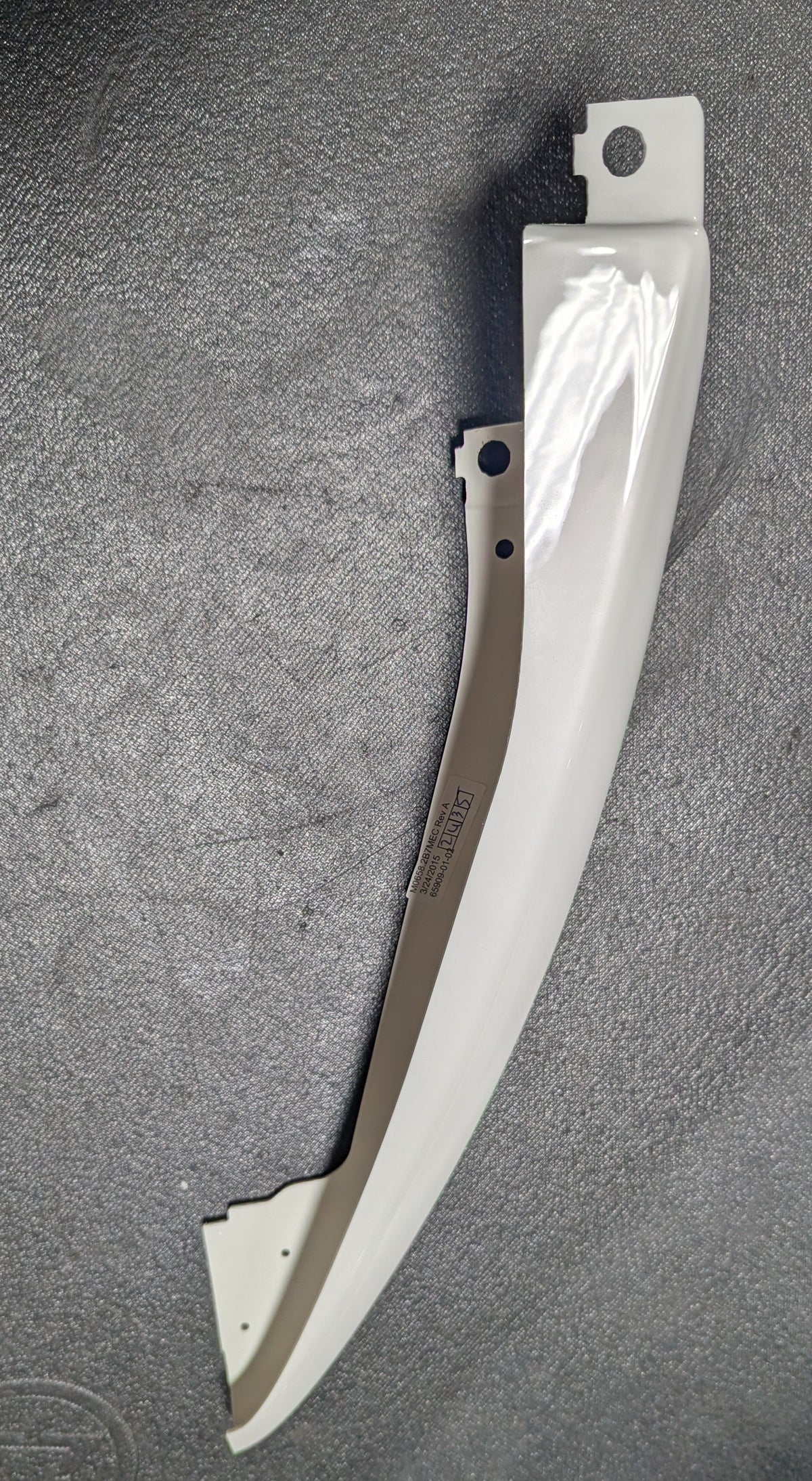 TAILSECTION BODYWORK, LEFT, INFINEON WHITE (M0658.2B7MEC Rev A)