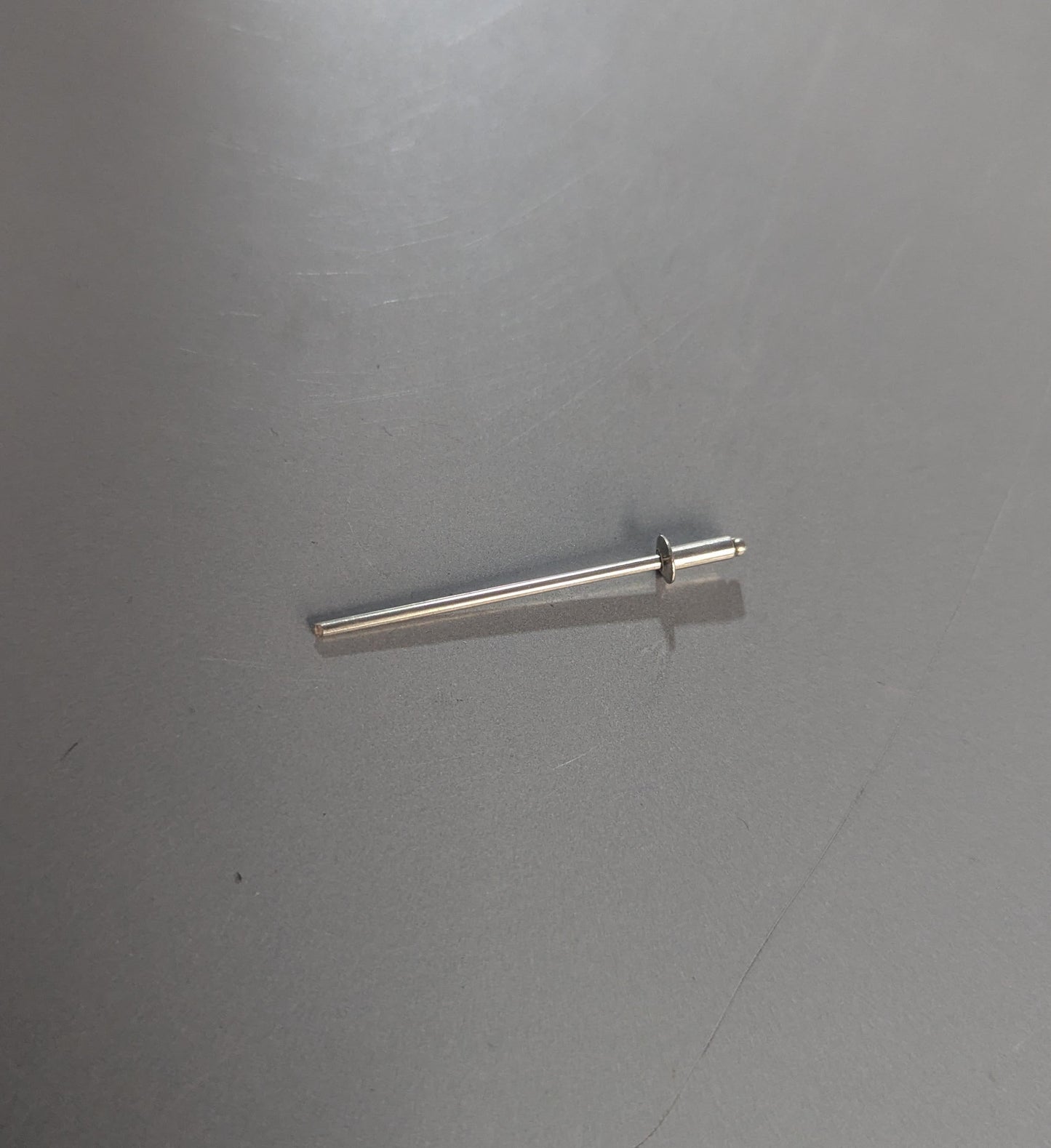 RIVET, SS, 3/32 X 1/8 (C0185.07AH Rev A2)