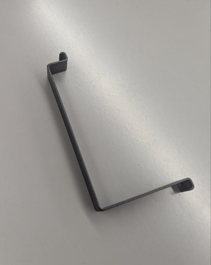 BRACKET, BATTERY STRAP (Y1033.10B5 Rev A)