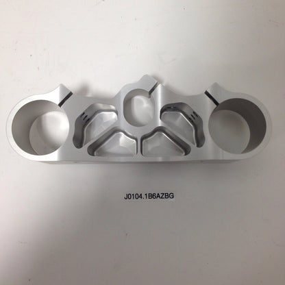 LOWER TRIPLE CLAMP, ADJ OFFST J0104.1B6AZBG Rev A