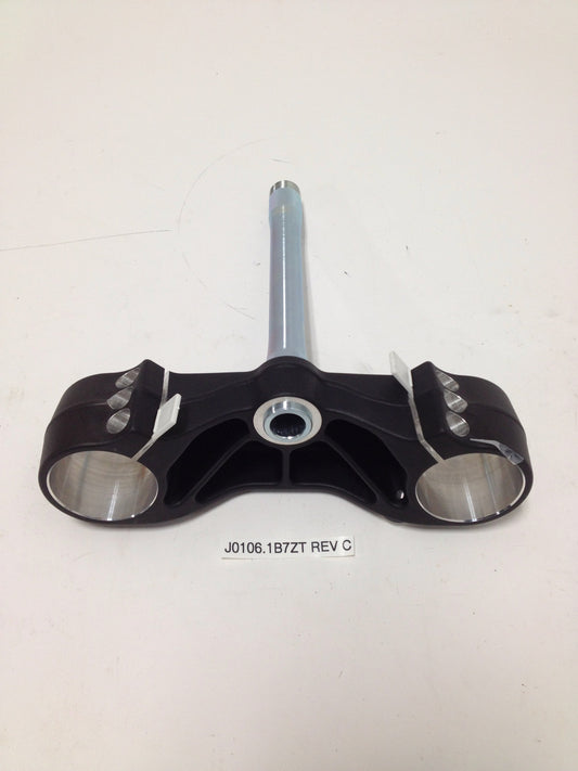 LOWER TRIPLE CLAMP ASSEMBLY, BLACK ANODIZED J0106.1B7ZT Rev C