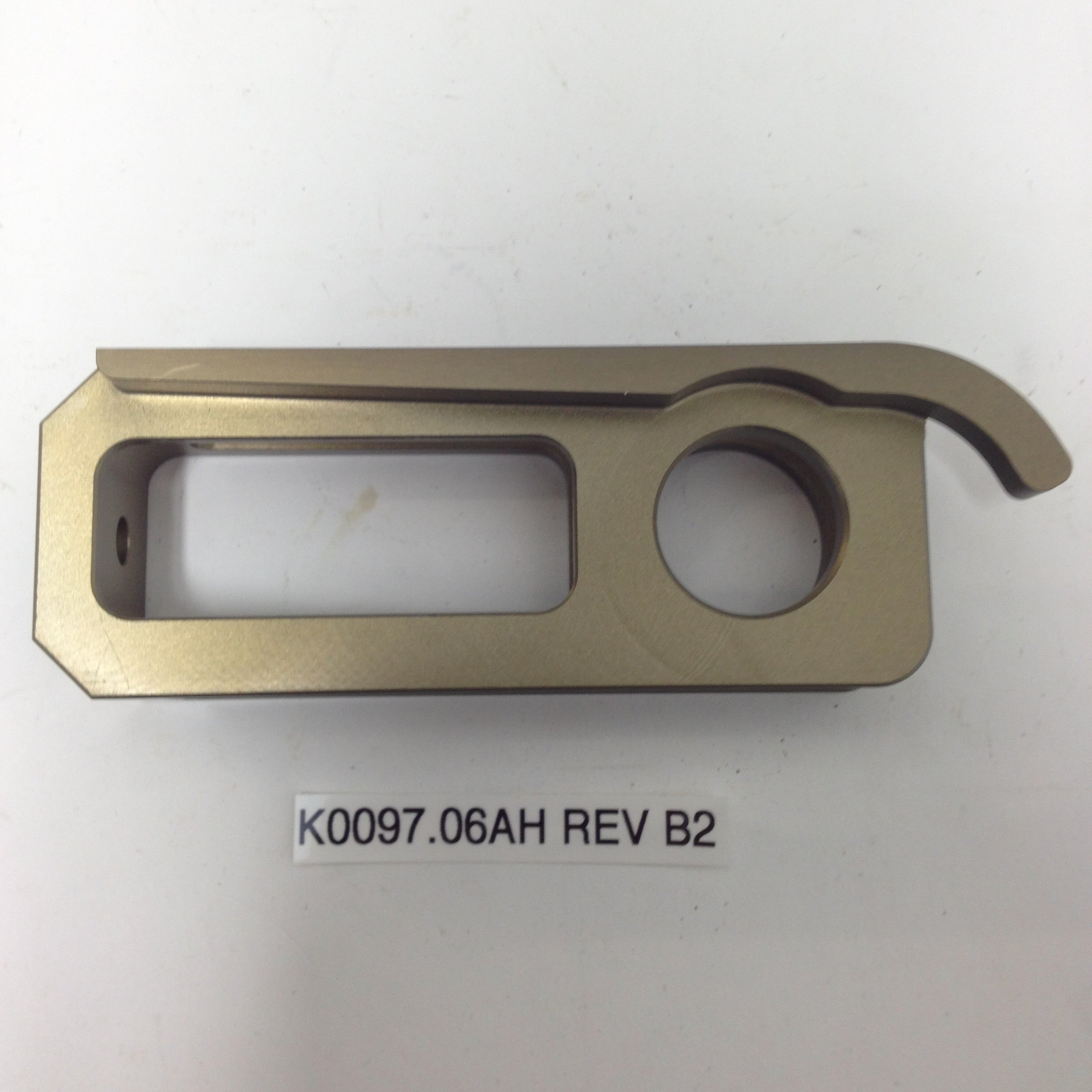 REAR AXLE ADJUSTER, RIGHT, ENDURANCE RACING K0097.06AH Rev B2