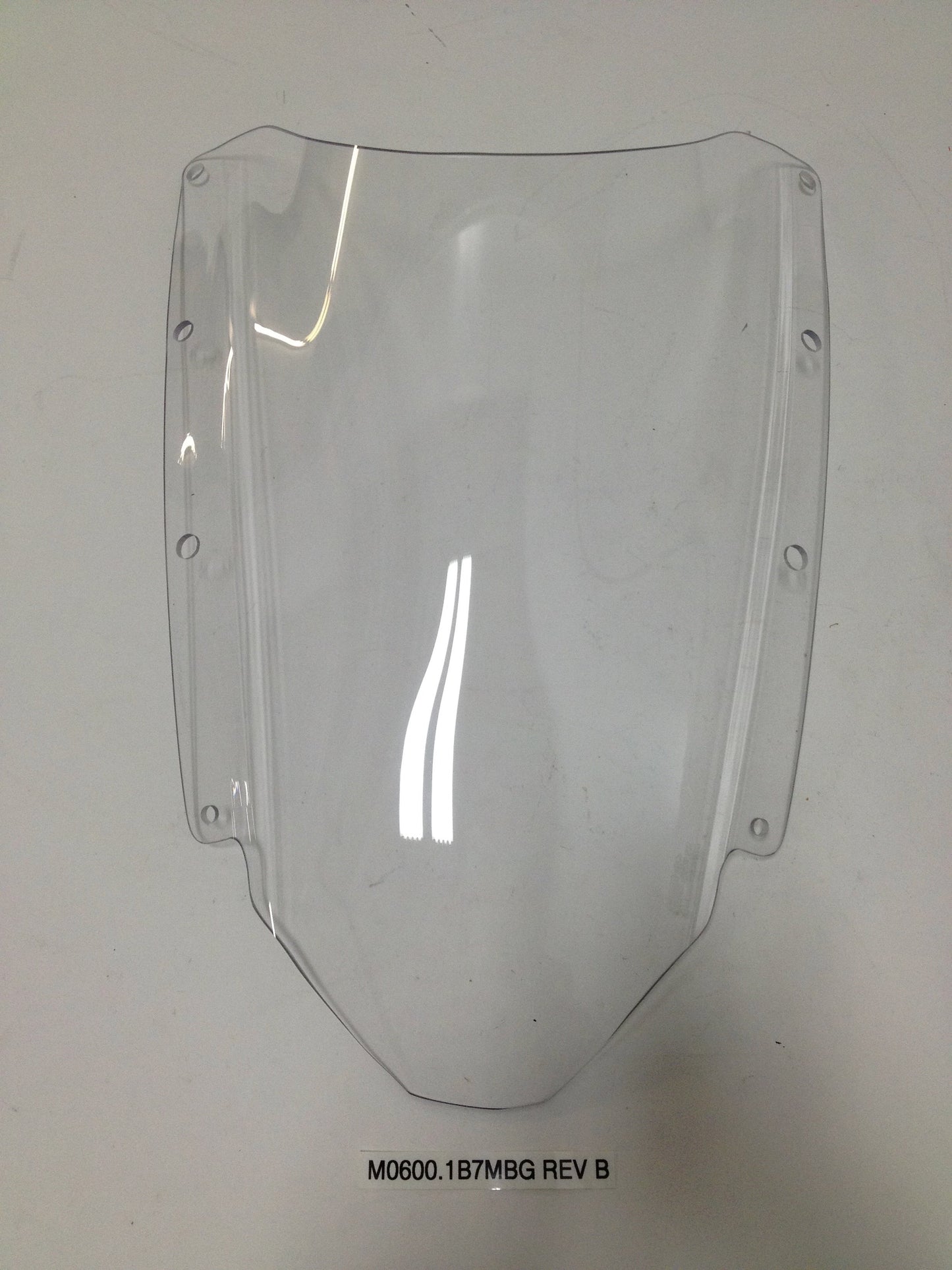 WINDSCREEN, CLEAR M0600.1B7MBG Rev B