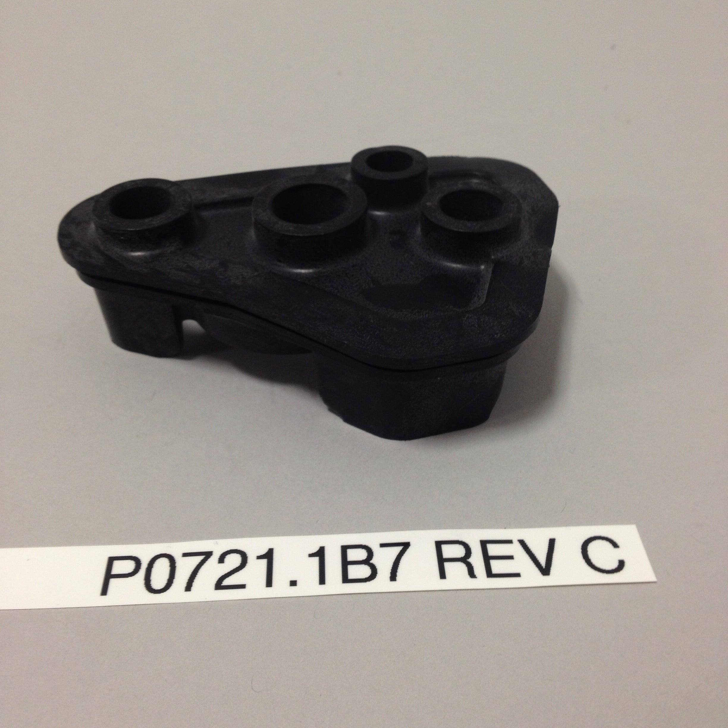 AIRBOX SEAL / HOSE MANIFOLD BOOT P0721.1B7 Rev C