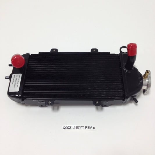 RADIATOR, RIGHT, BLACK Q0021.1B7YT Rev A